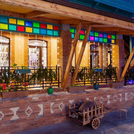 Dzvel Ubanshi Hotel Gori Luaran gambar