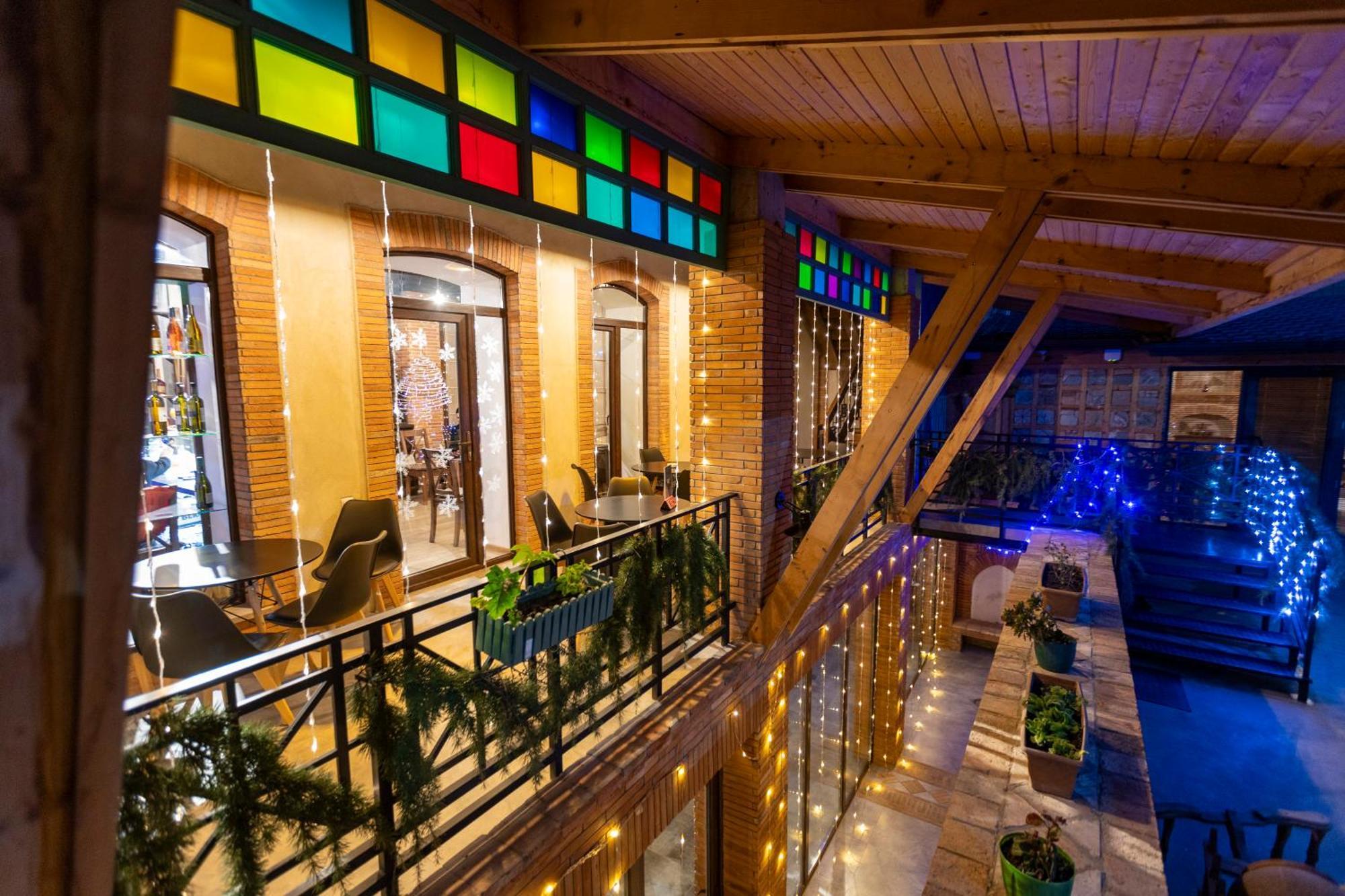 Dzvel Ubanshi Hotel Gori Luaran gambar