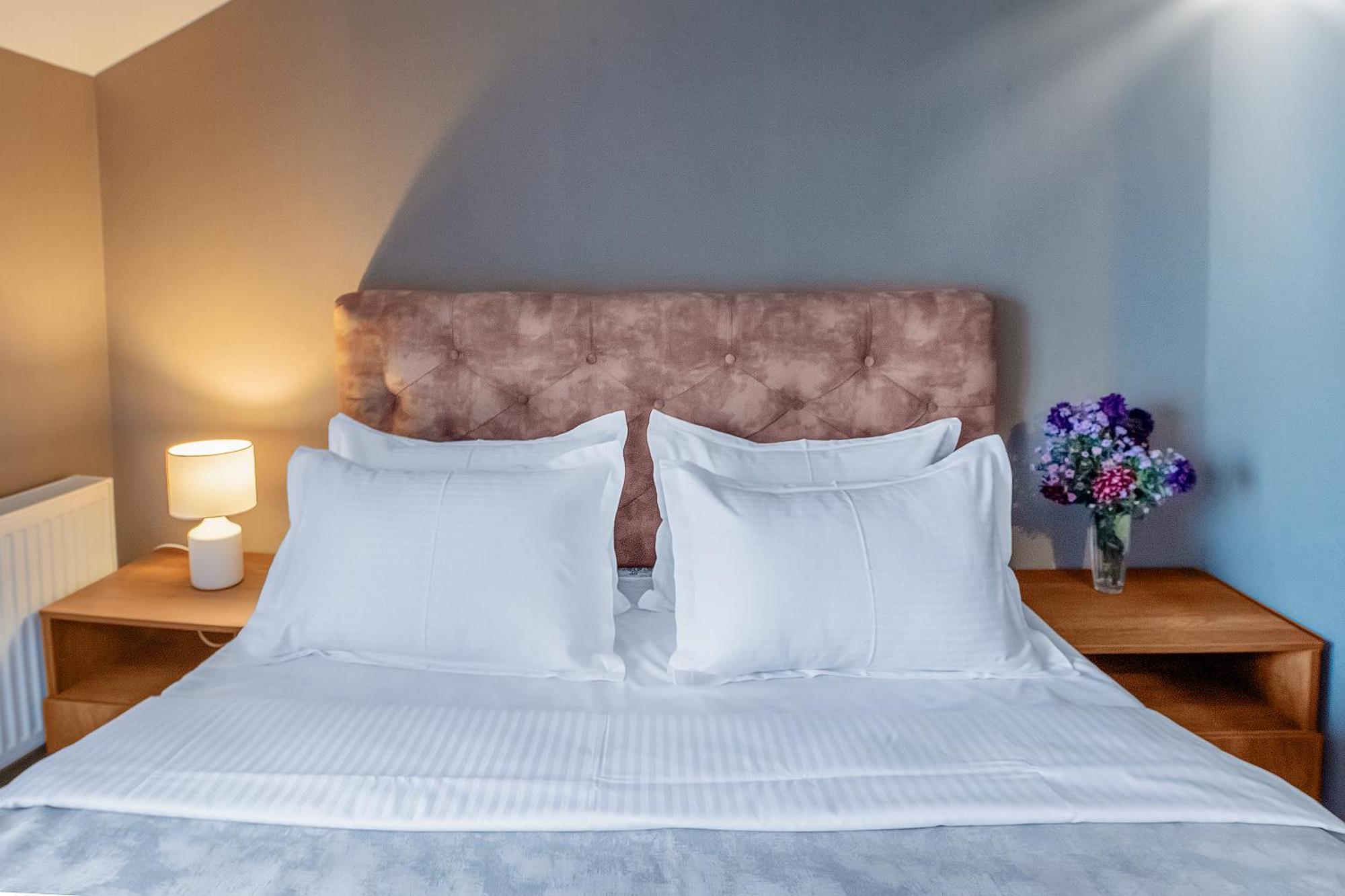 Dzvel Ubanshi Hotel Gori Luaran gambar