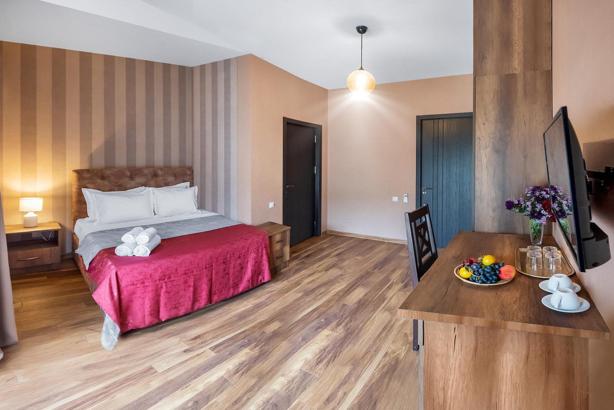 Dzvel Ubanshi Hotel Gori Luaran gambar